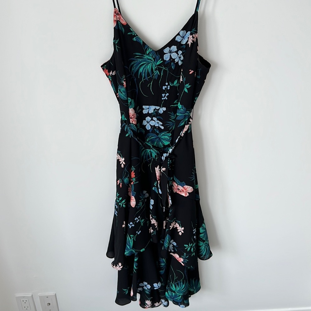 BANANA REPUBLIC Tiered Midi Dress